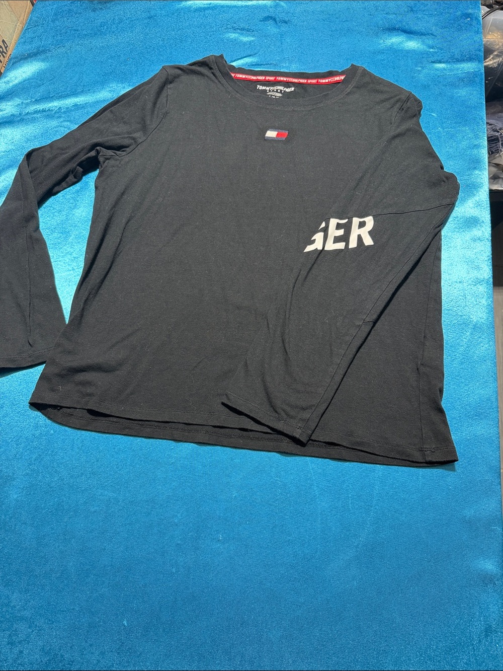 Tommy Hilfiger Black Long-Sleeve Crew Tee with Flag Detail
